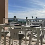 Cap Hermes, Magnifique Vue Mer Pour Ce Studio 33M2