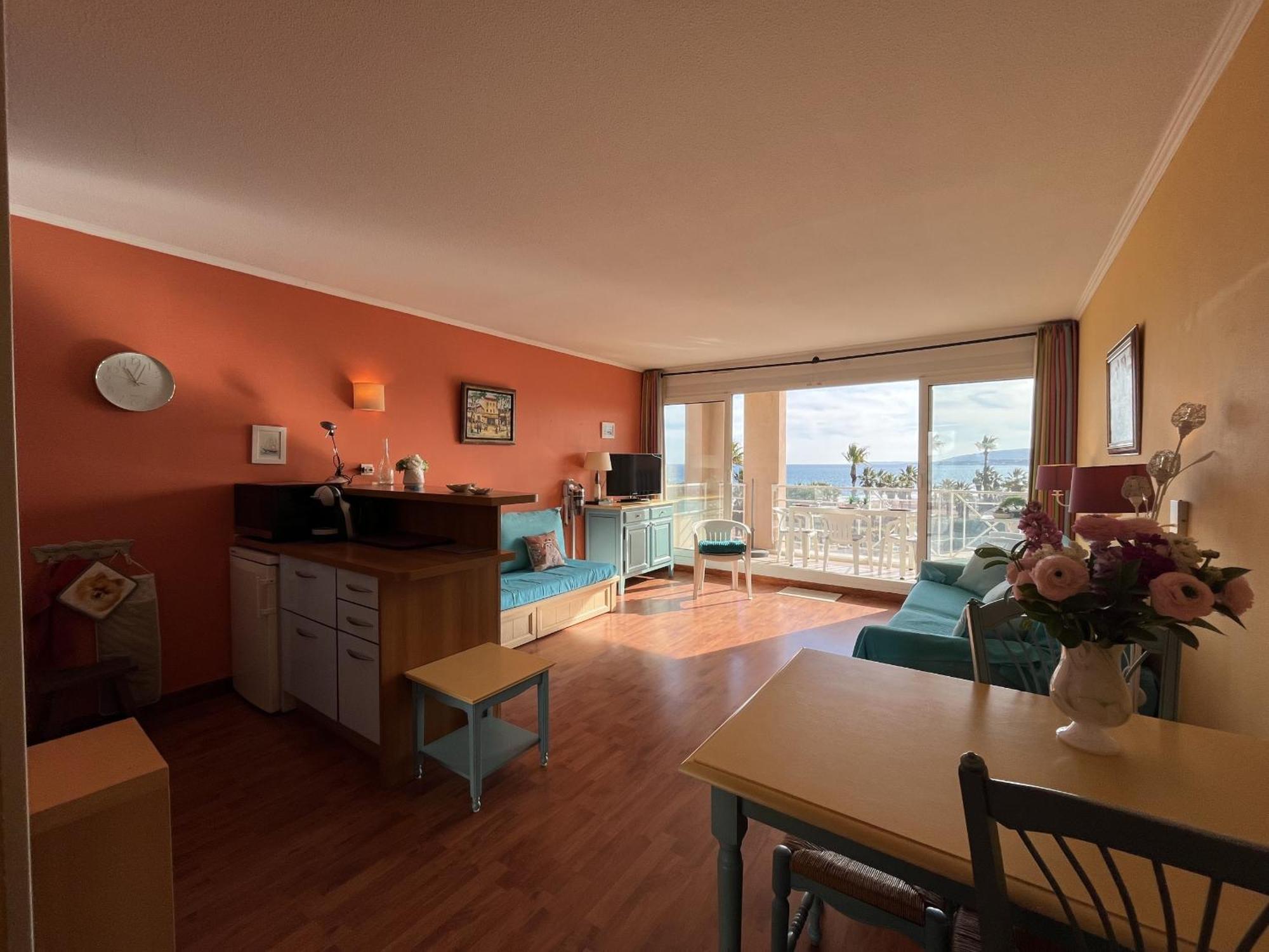 Cap Hermes, Magnifique Vue Pour Ce 33m2