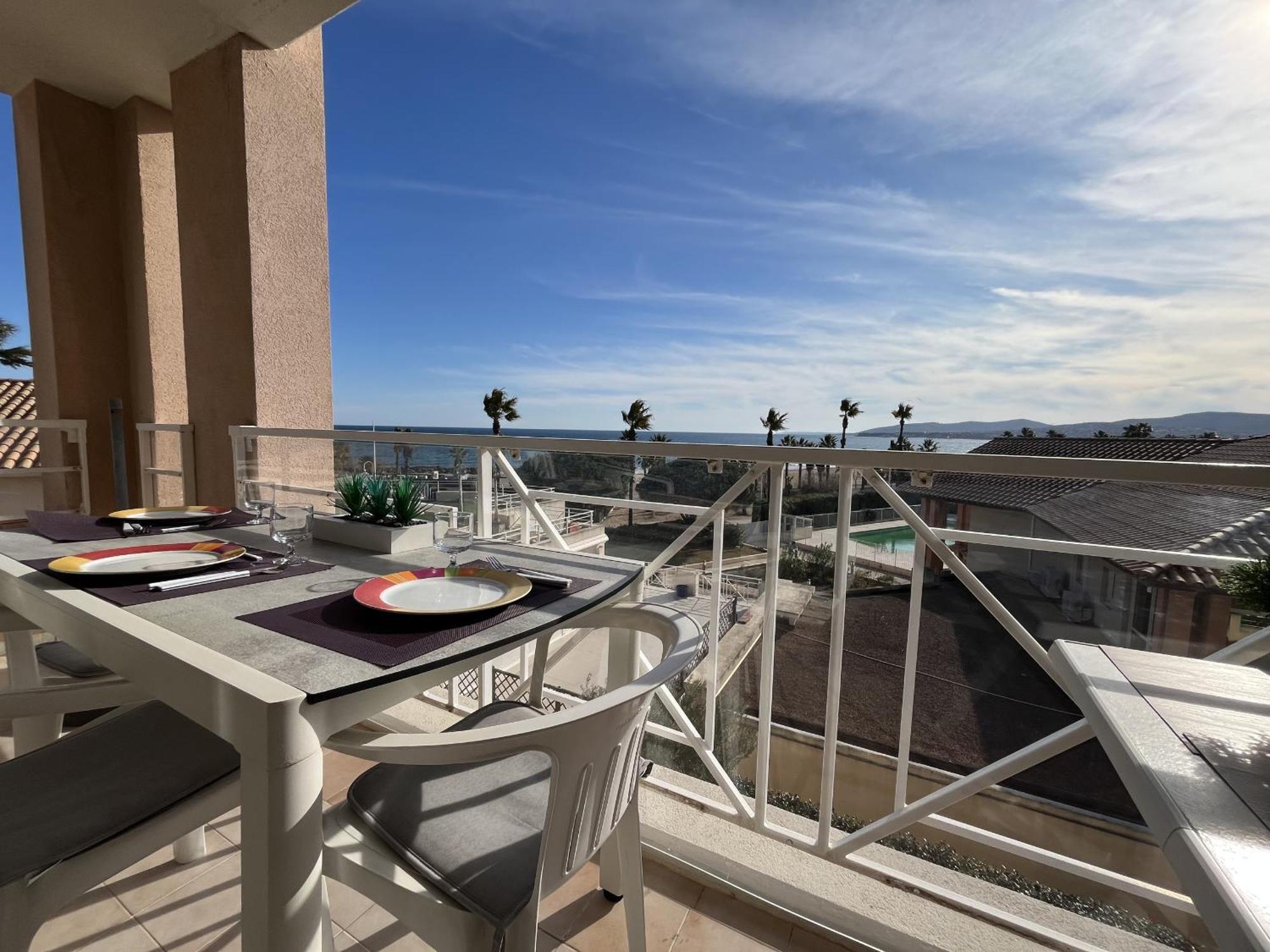 Cap Hermes, Magnifique Vue Pour Ce 33m2 * Fréjus