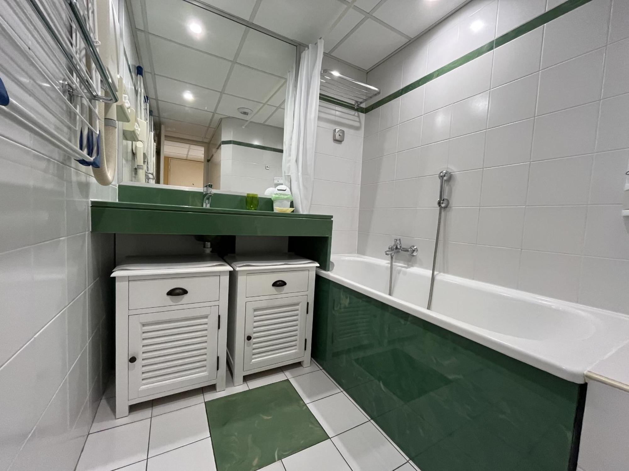 Appartement Cap Hermes, Magnifique Vue Pour Ce 33m2 *